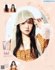 Shiori Kubo 久保史緒里, Seventeen セブンティーン 2022 春号 P3 No.0f8ff0